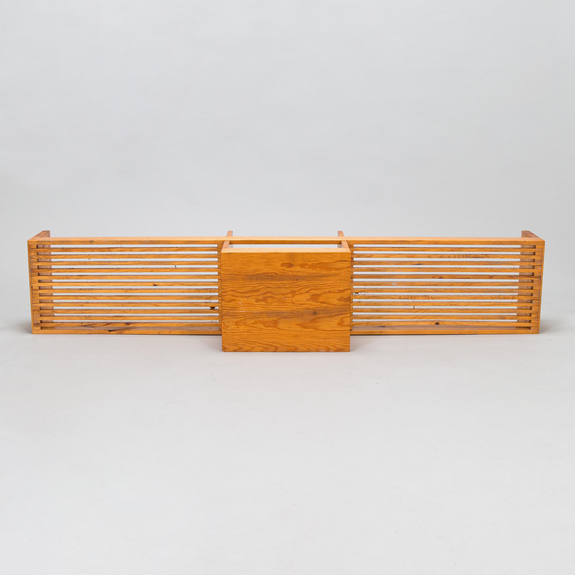 Shoe rack with seat. 1960s-70s.
