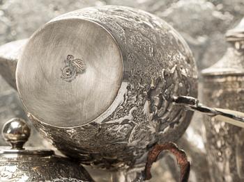 KAFFESERVIS, silver, 5 delar, utländska stämplar, Orienten.  1940-tal. Vikt ca 1580 g.