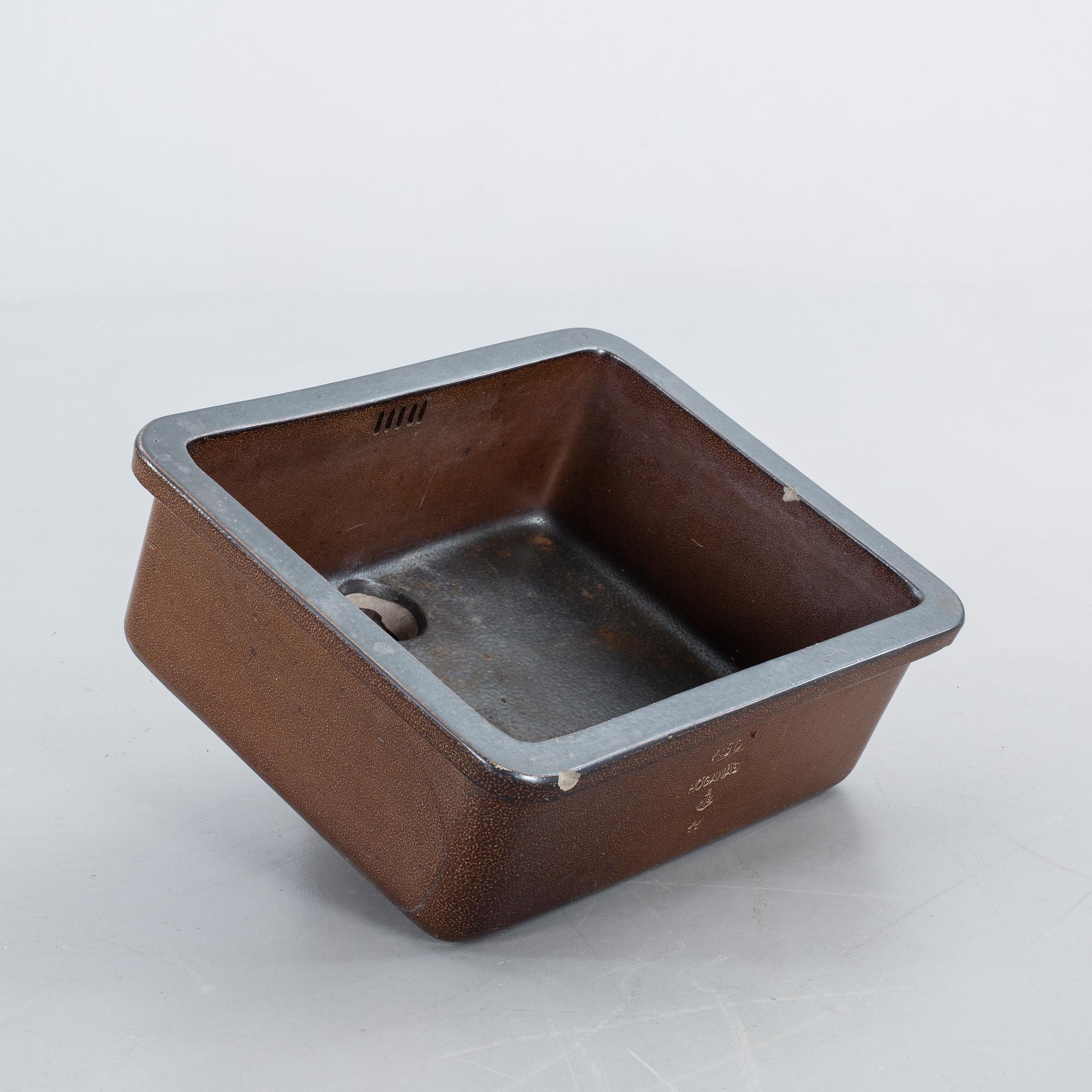 HANDFAT/VASK , saltglaserat stengods, Höganäs, 1900-talets första hälft.