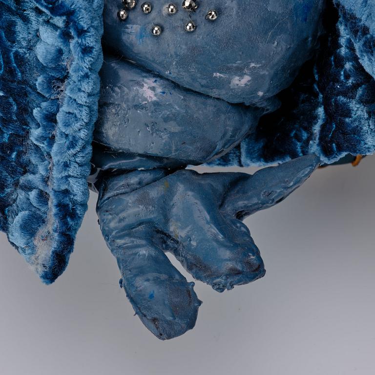 Nathalie Djurberg & Hans Berg, "Whale in Armchair" från "Worship".