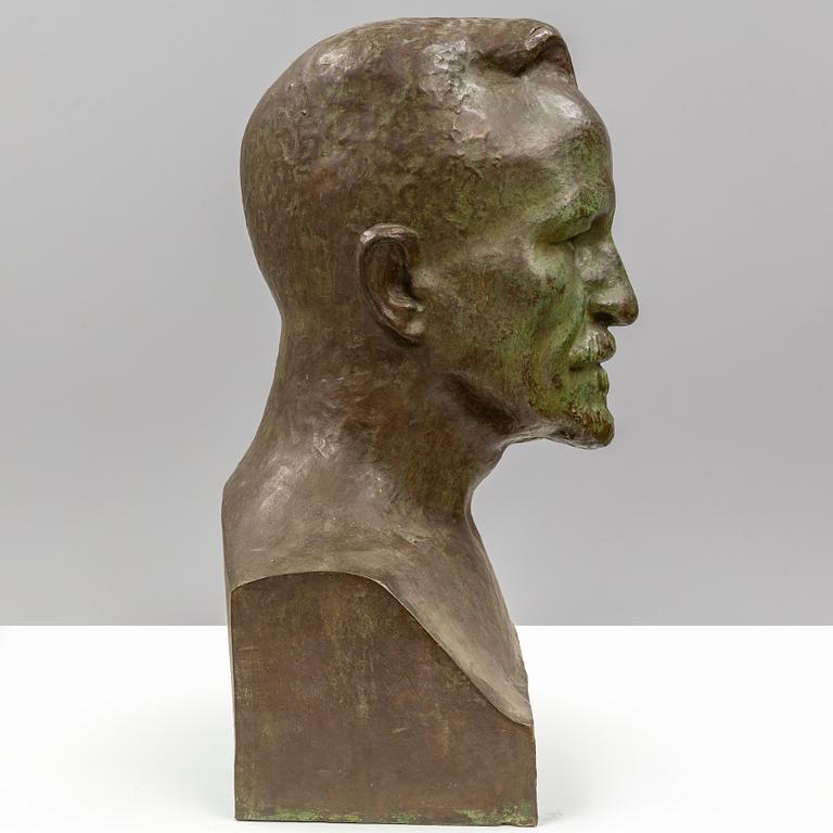 M. VIRTANEN, sculpture, bronze, signed.