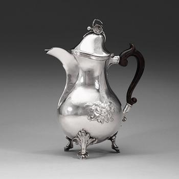 A Swedish 18th century silver coffee-pot, marks of Pehr Zethelius, Stockholm 1772.