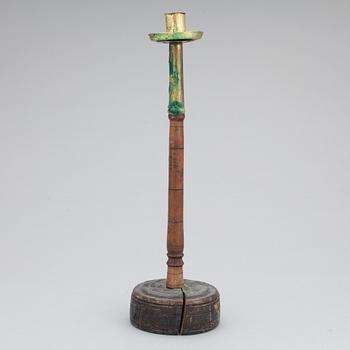 LJUSSTAKE, trä, mässing, 1800-tal.