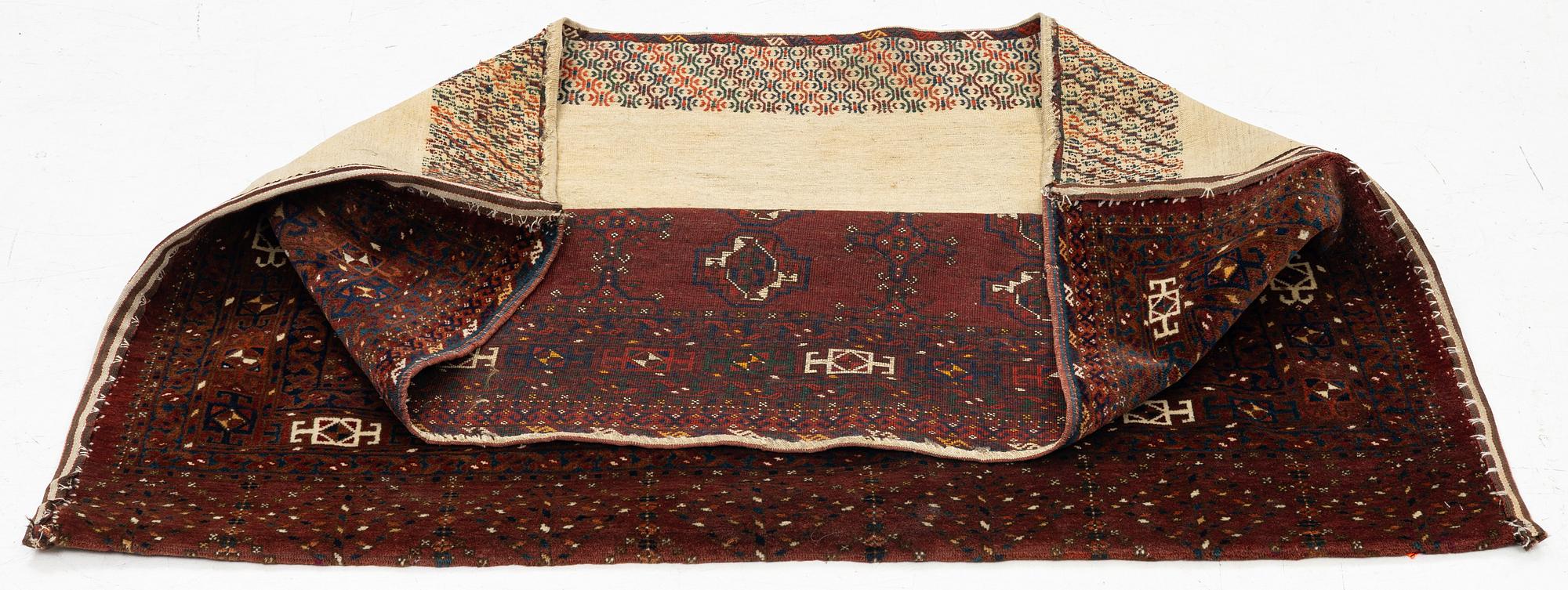 Matta, Chuval, ca. 166 x 100 cm.