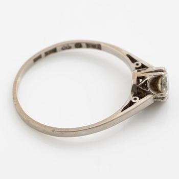 Ring, 18K white gold with brilliant-cut diamond.
