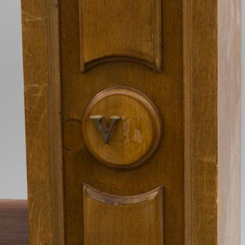 A pair of book shelves from ca 1900.