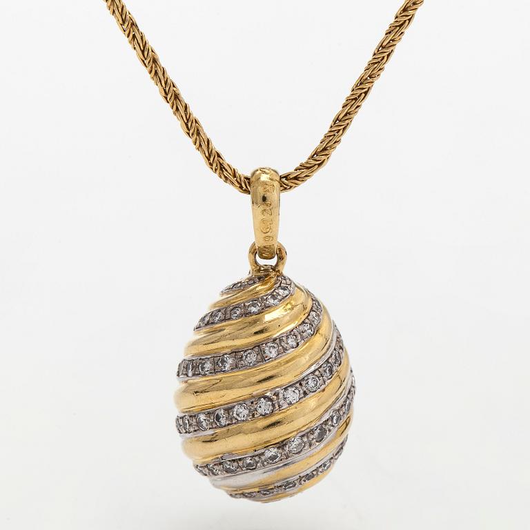Cartier, a "Pendentif Oeuf"  diamond pendant and chain, 18K gold.