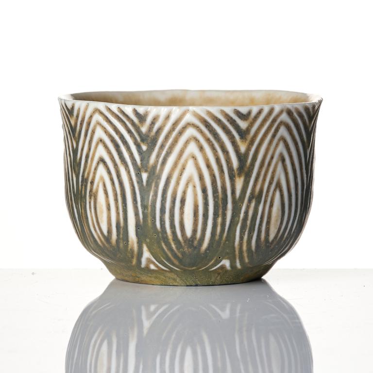 Axel Salto, a stoneware bowl, Royal Copenhagen, Denmark 1961, model 20689.