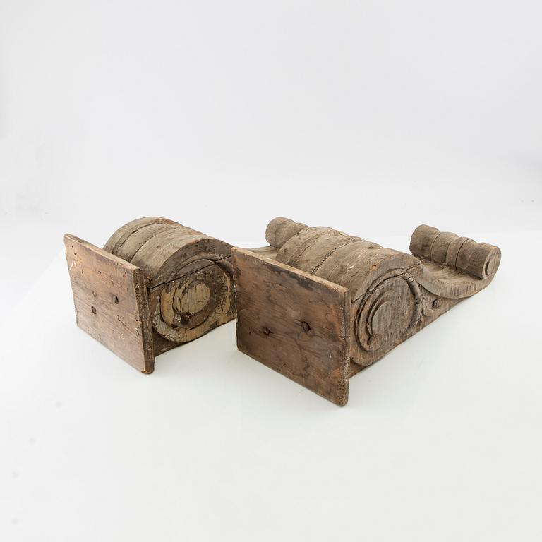 consoles, a pair, 18th/19th century.