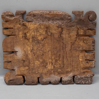 VAPENSKÖLD, ek, 1700-tal.