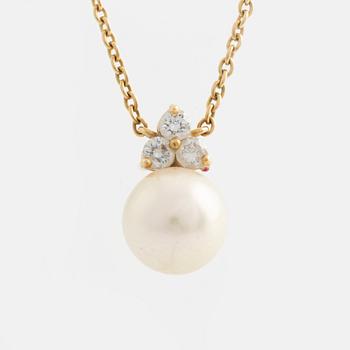 Collier, with a cultured pearl and brilliant-cut diamonds.