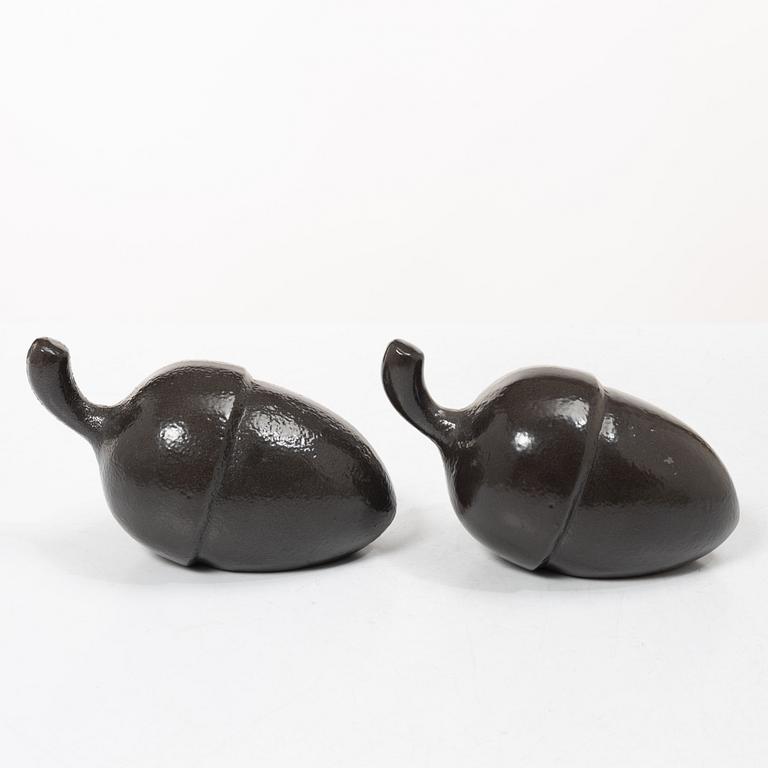 Eva Schildt and Maja Sten, doorstops, a pair, “Ekollon”, Firma Svenskt Tenn.