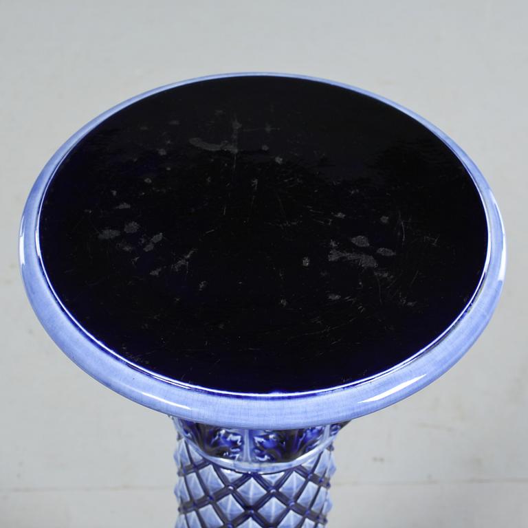 PIEDESTAL, majolika, Rörstrand, 1800-talets slut.