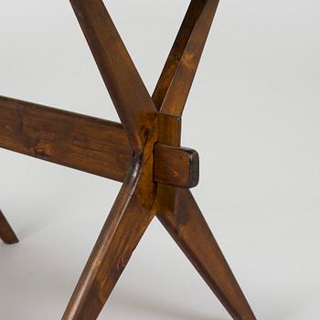 Ilmari Tapiovaara, 1940s X-legged table for Keravan Puuteollisuus, Finland.