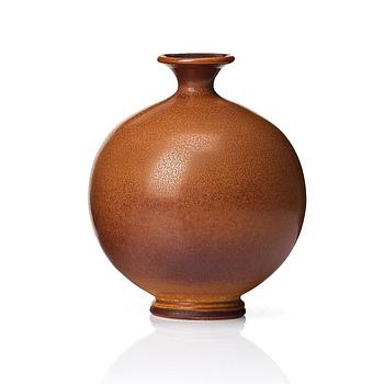 BERNDT FRIBERG, a stoneware vase, Gustavsberg studio, Sweden 1973.