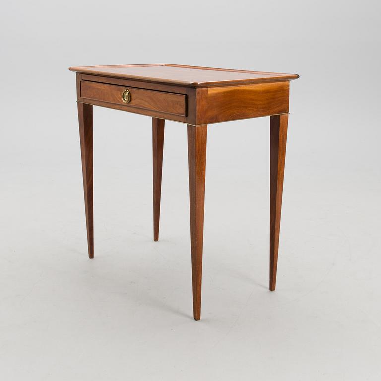 BORD, gustavianskt 1700-talets slut.