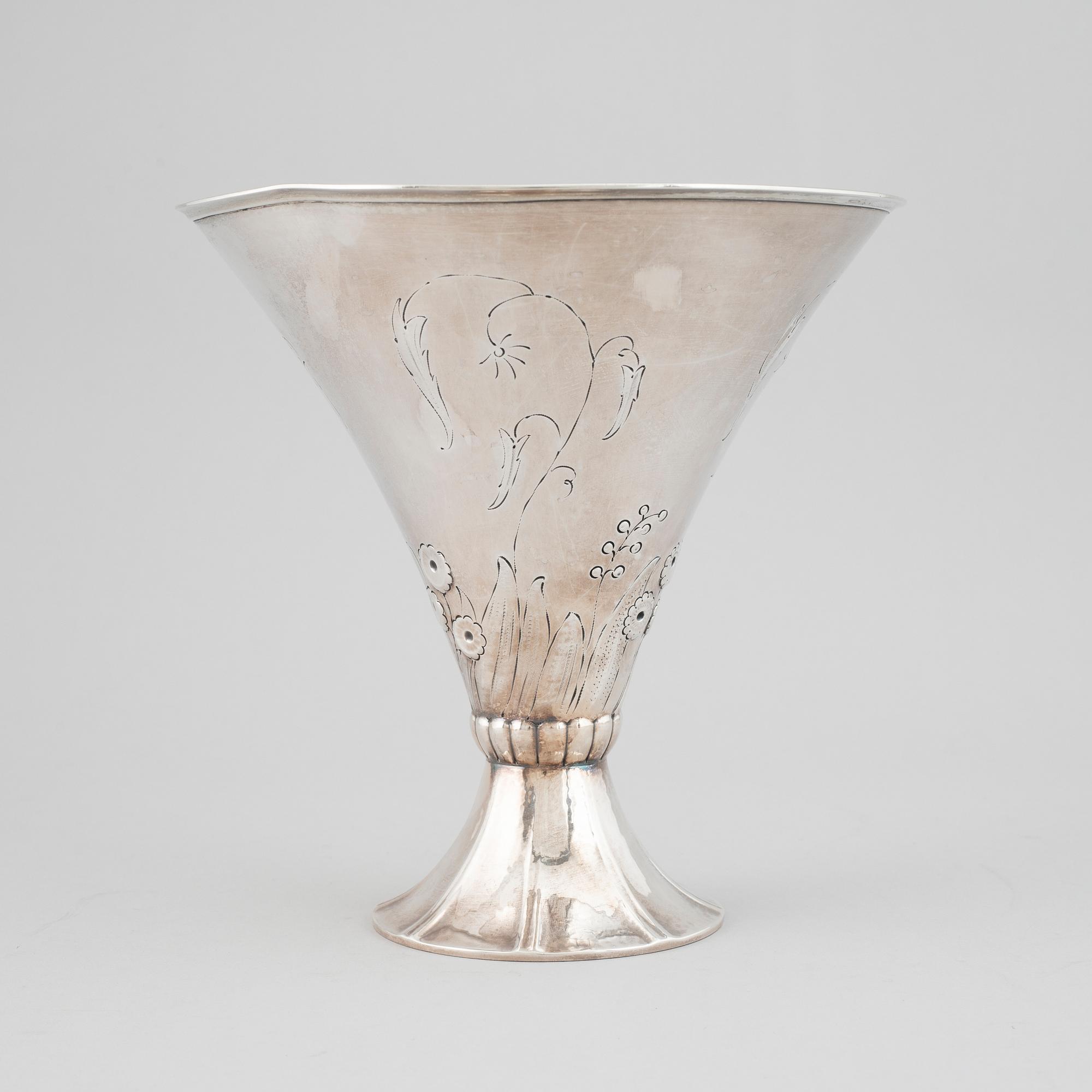 A silver vase, maker' mark K. Andersson, Stockholm, 1931.
