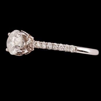 RING, 18 k vitguld, briljantslipade diamanter tot 1.18 ct.