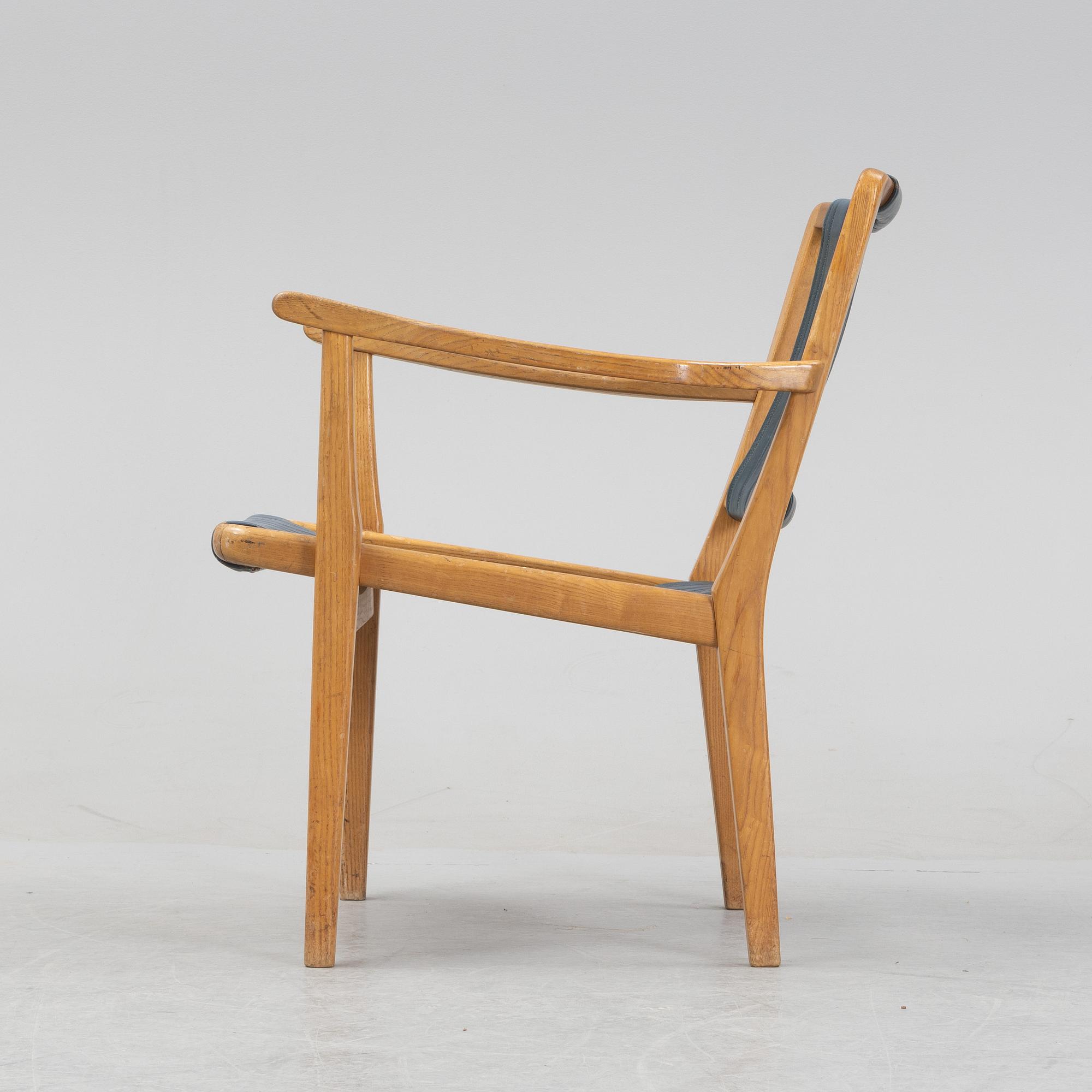 Axel Larsson, karmstol, SMF (Svenska Möbelfabrikerna Bodafors), 1930/1940-tal.