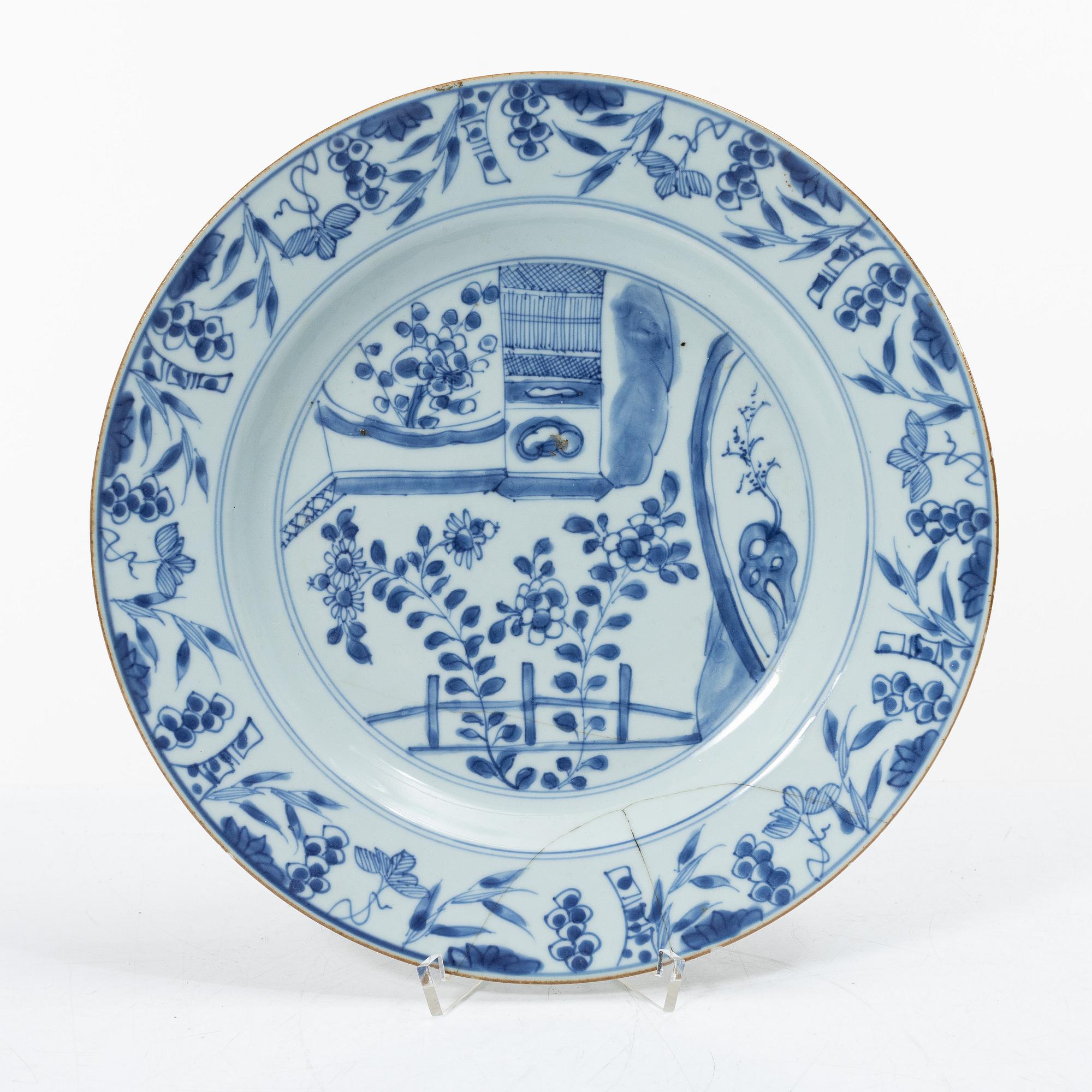 Fat, 4 st, porslin, Kina, Qingdynastin, 1700-tal.