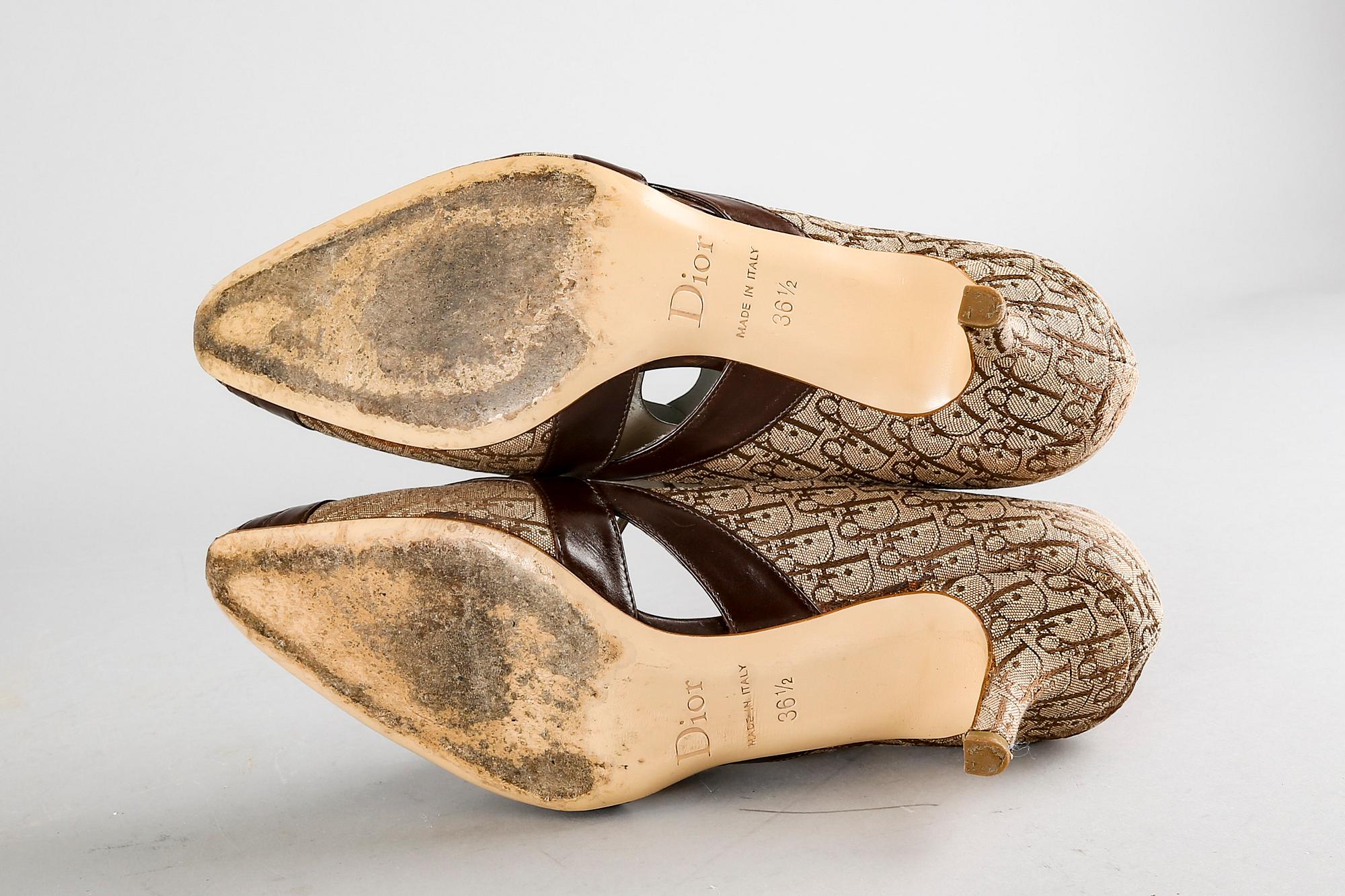 Dior, 2 par, skor/pumps.