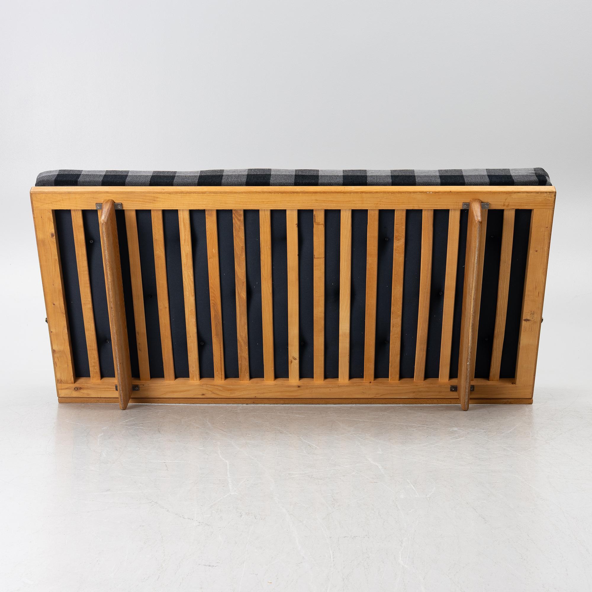 Børge Mogensen, a daybed, model "AG 192", Fredericia Stolefabrik, Denmark, second half of the 20th century.