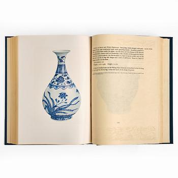 BOK, R.L Hobson, "A catalogue of chinese pottery and porcelain in the Collection of Sir Percival David", 1934.