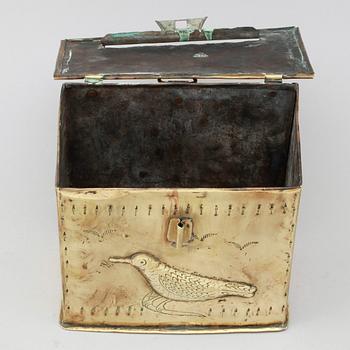 BREVLÅDA, mässing, 1800-talets andra hälft.