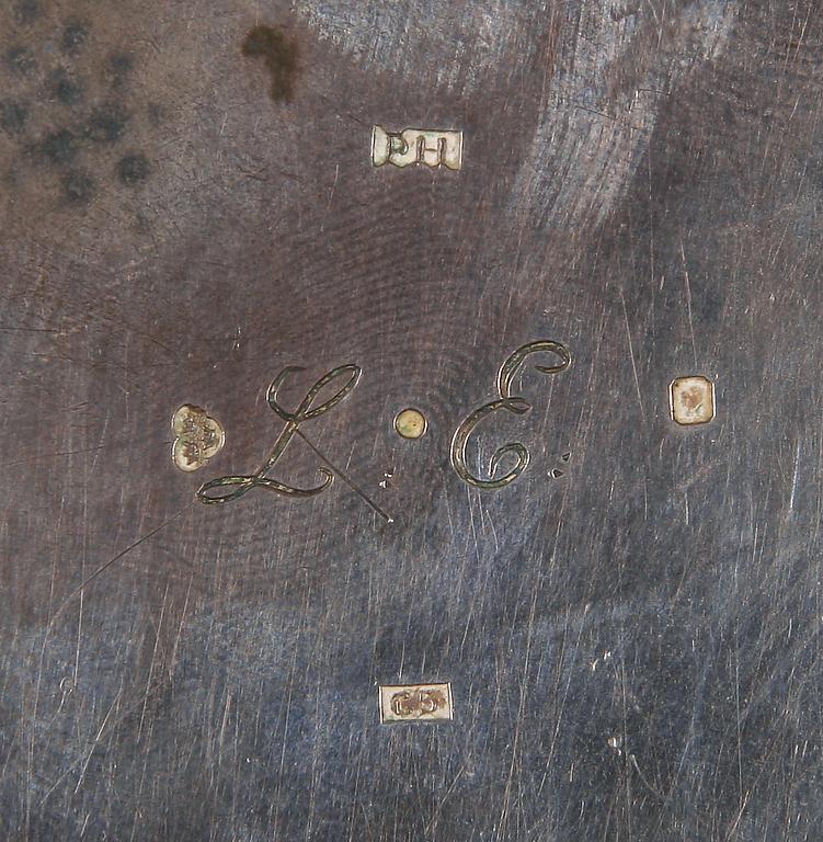 DOSA samt VAS, silver, nyrokoko resp jugend, 1857 resp tidigt 1900-tal.