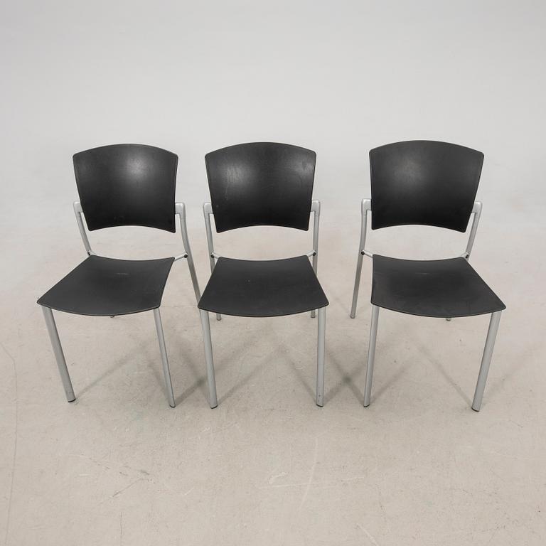 Table and 3 chairs by Enea, designed in Spain, 21st century.