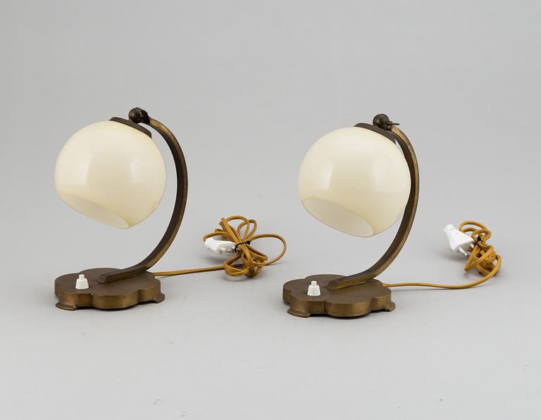 A pair off 1920-/30's table lamps,