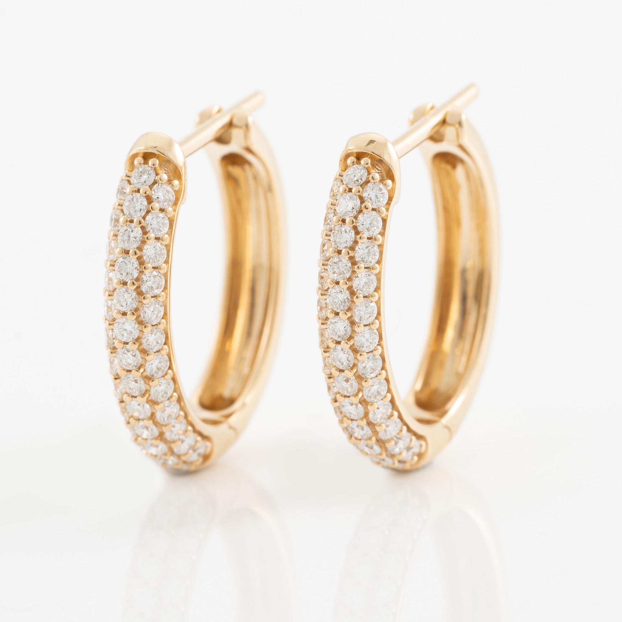 Earrings hoops, 18K gold with brilliant-cut diamonds.