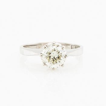 Hugo Olsson, Solitaire ring 18K white gold with a round brilliant-cut diamond, Helsingborg 1968.