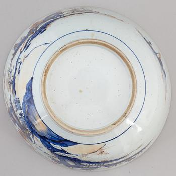 A large blue and white fish bowl/punch bowl, Qing dynasty, 18th Century.
