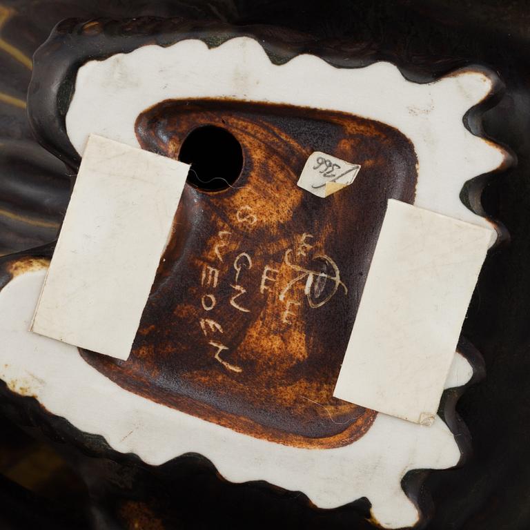 GUNNAR NYLUND, tjäder, stengods. Rörstrand, 1900-tal.