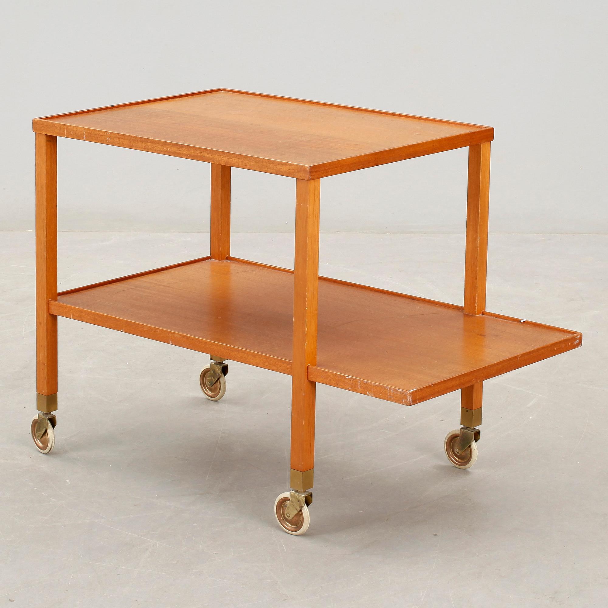 JOSEF FRANK, tevagn, Firma Svenskt Tenn, modell 470.