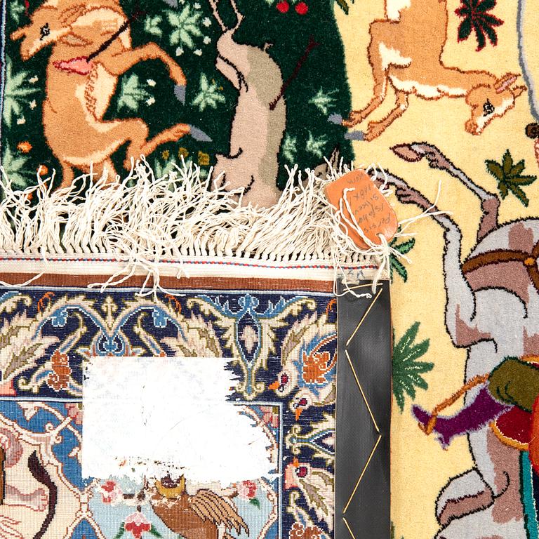 Matta Isfahan old med silkevarp ca 160x235 cm.