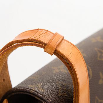 Louis Vuitton, A Monogram 'Cartouchiere' Bag.