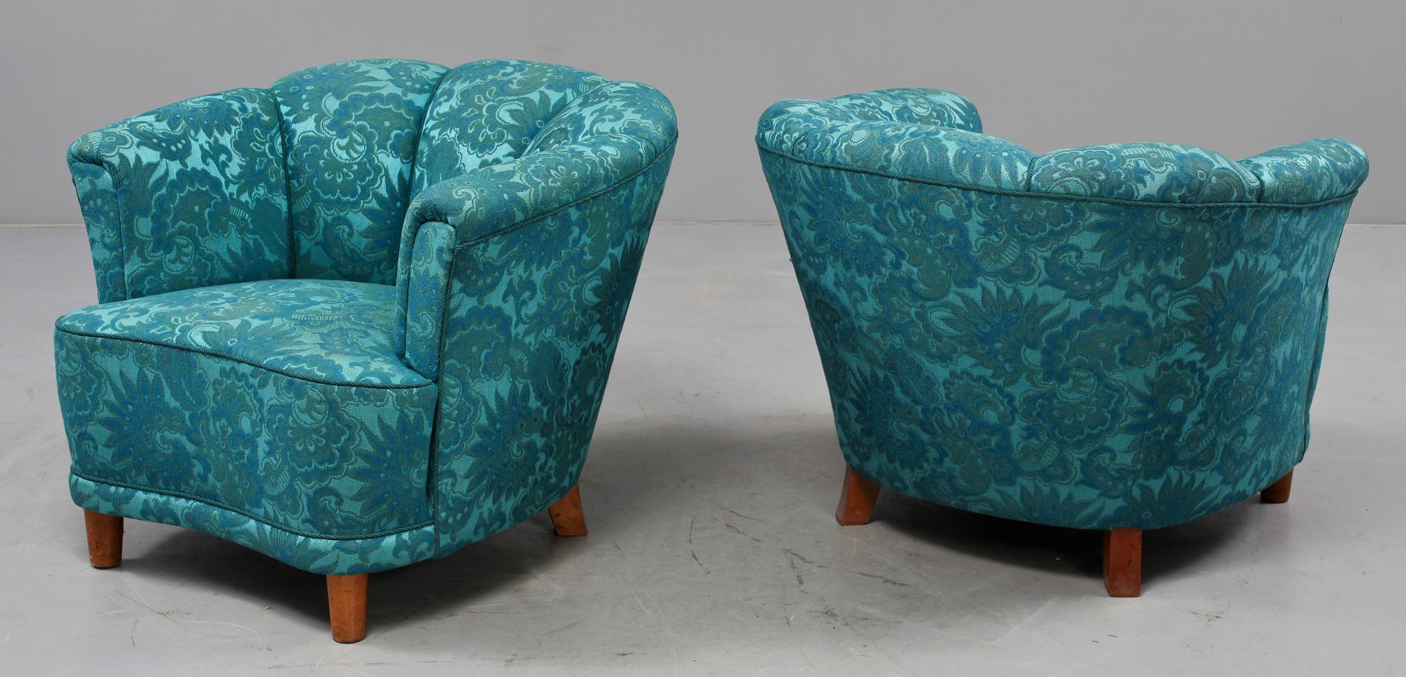 CLUBFÅTÖLJER, ett par, 1940/1950-tal.