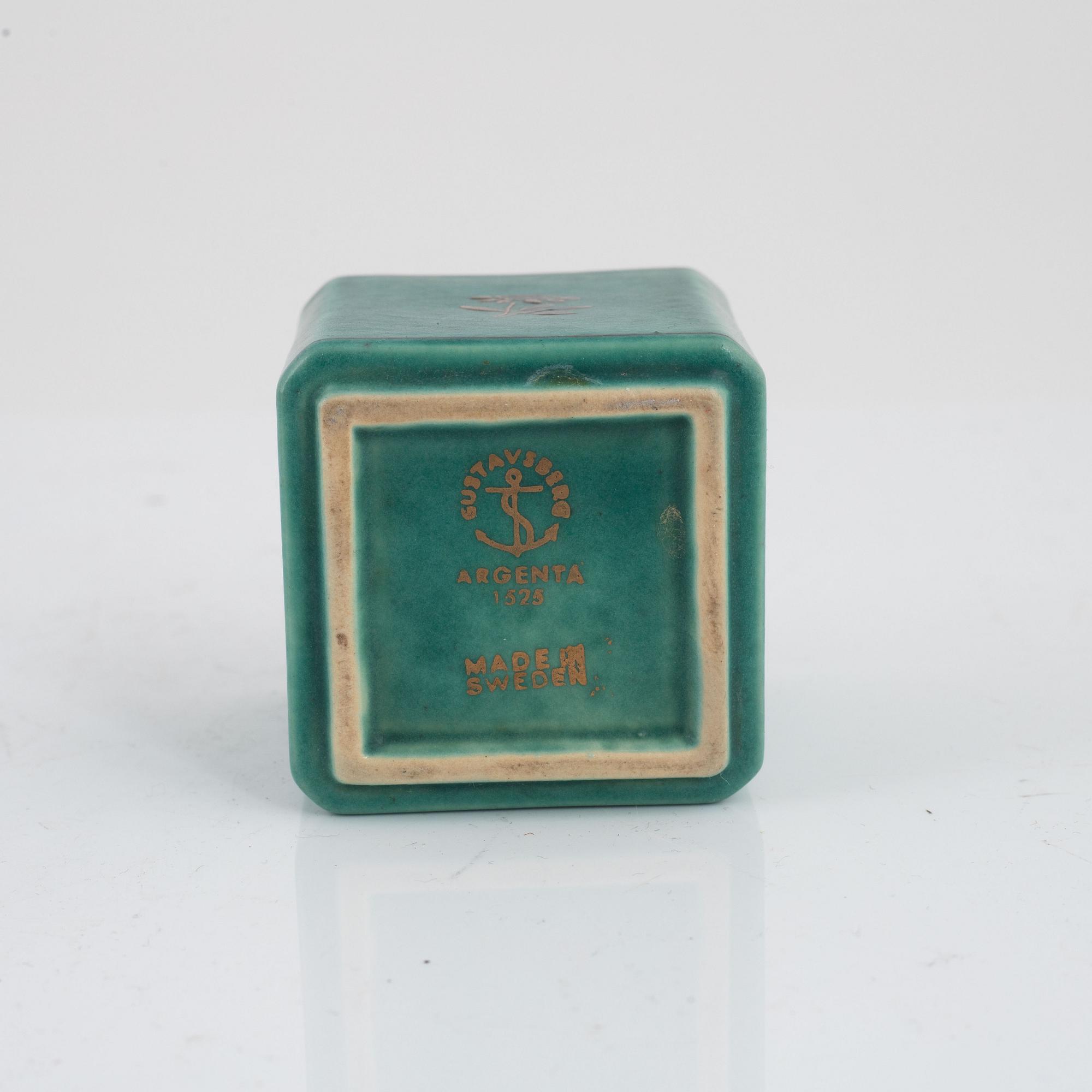 Wilhelm Kåge, vaser, 2 st samt skål, "Argenta", Gustavsberg, 1933, 1935 samt efter 1959.