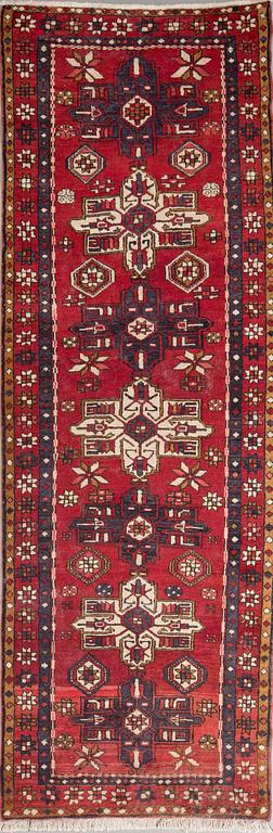 GALLERIMATTA, old, Hamadan, ca 322 x 112 cm.