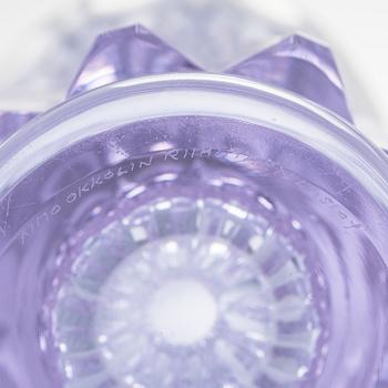 Aimo Okkolin, a vase, signed Aimo Okkolin Riihimäen Lasi Oy.