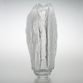 TIMO SARPANEVA, a 'Shadows' sculpture from Finlandia series, signed Timo Sarpaneva, Iittala 1964.