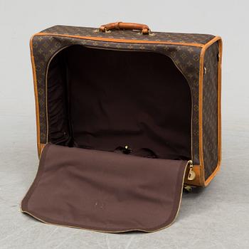 LOUIS VUITTON, resväska på hjul, 1980-tal.
