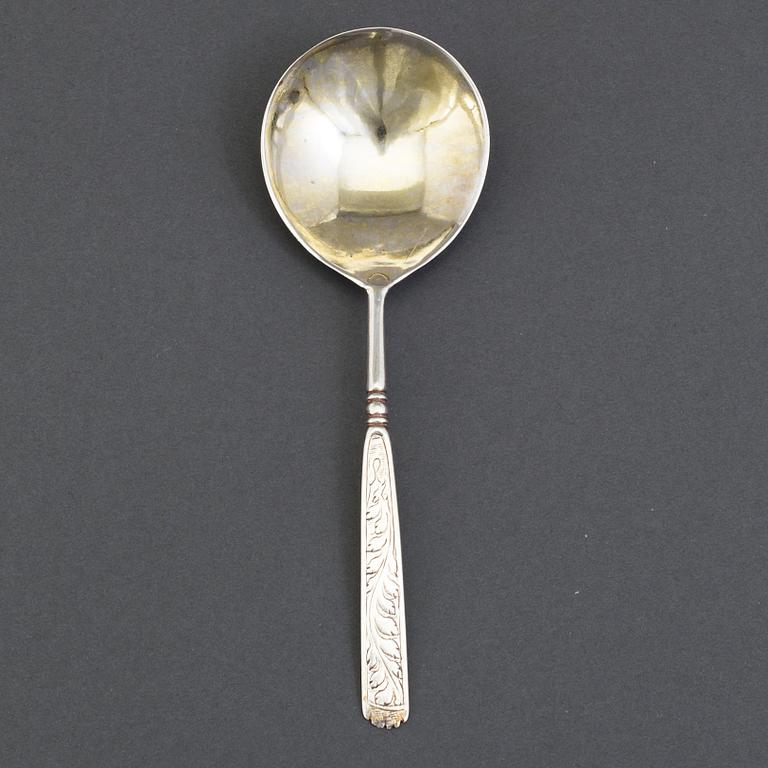 A Norweigian 17th centur4y silver spoon, unmarked.