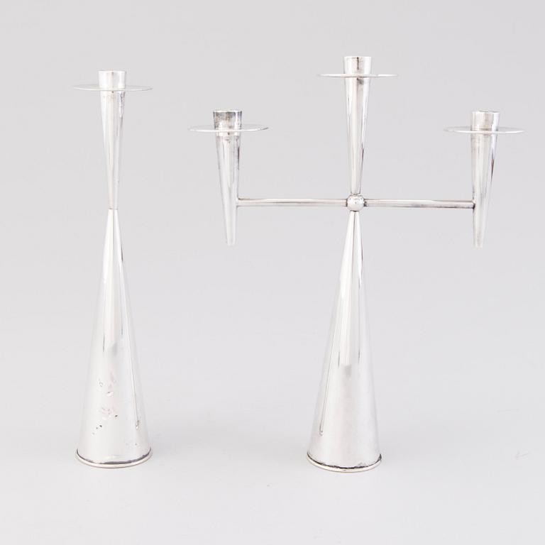 TAPIO WIRKKALA, Candelabrum TW 202 and candlestick TW 189 in silver (916), Kultakeskus, Hämeenlinna 1961.