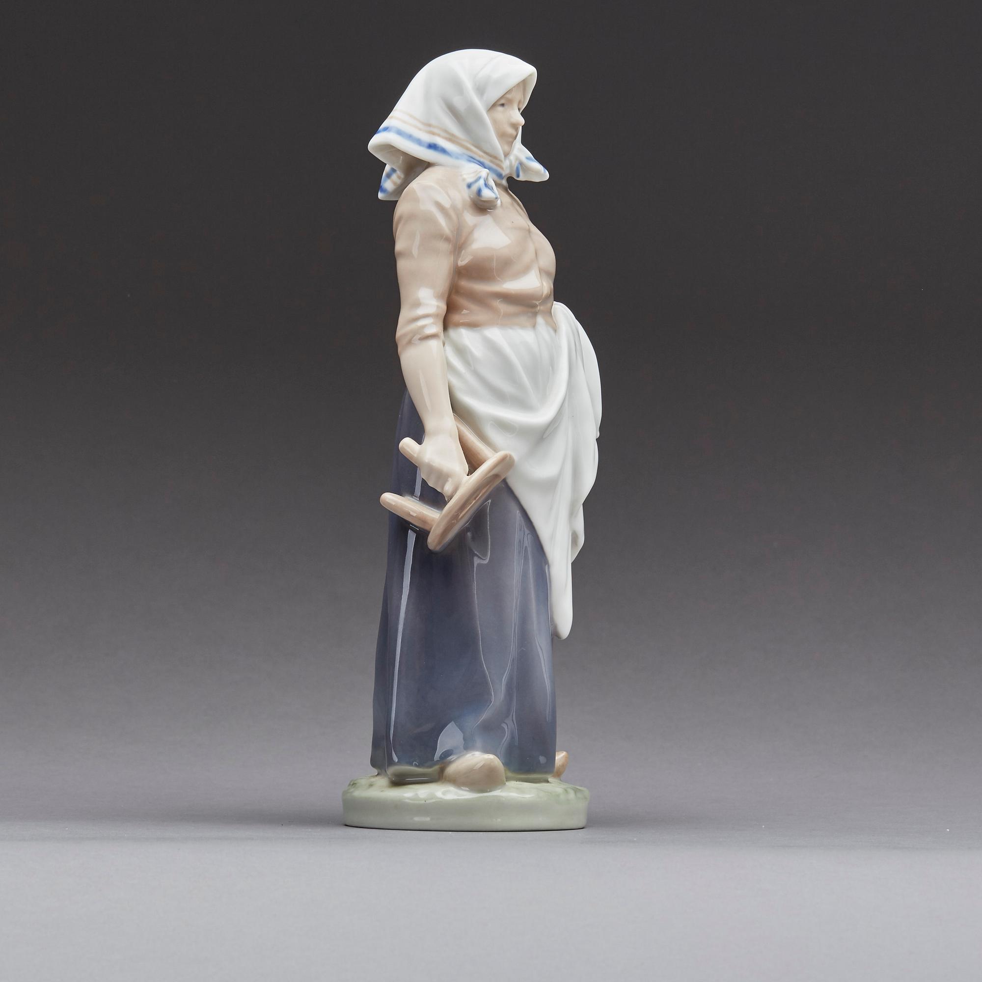 FIGURIN, Royal Copenhagen, porslin, 1900-tal.