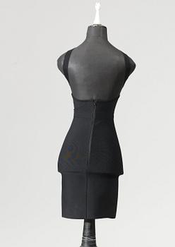 KLÄNNING, Herve Legèr.