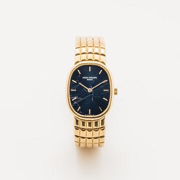 Patek Philippe, Genève, Golden Ellipse, wristwatch, 23 x 28 mm.