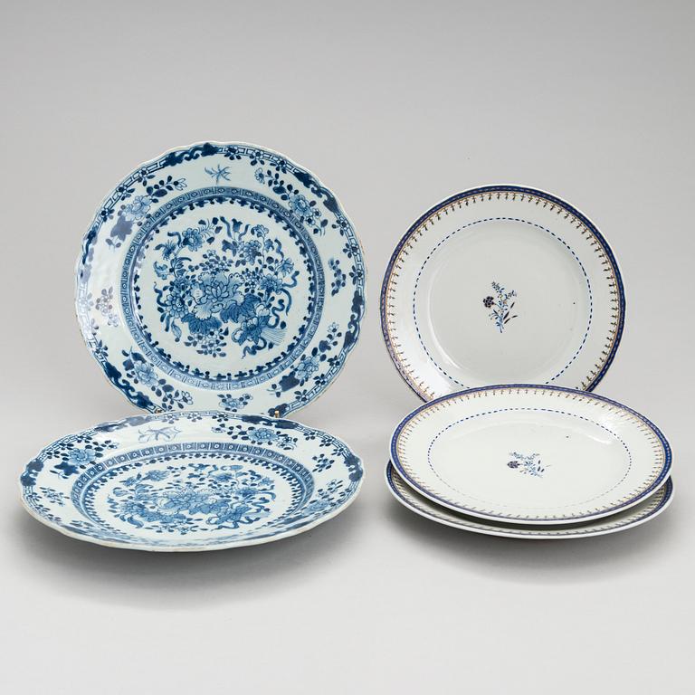 LAUTASIA, 3 kpl. sekä yksi pari, posliinia, Kiina 1700-luku.